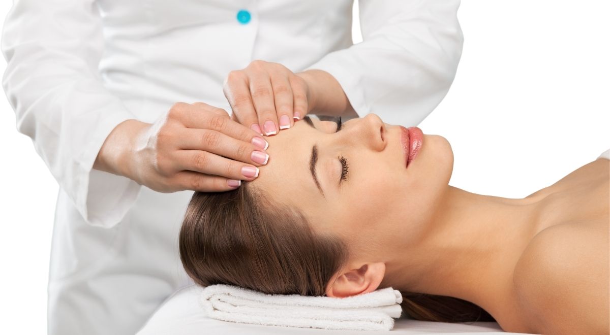 Tratamiento facial antiedad en la clínica